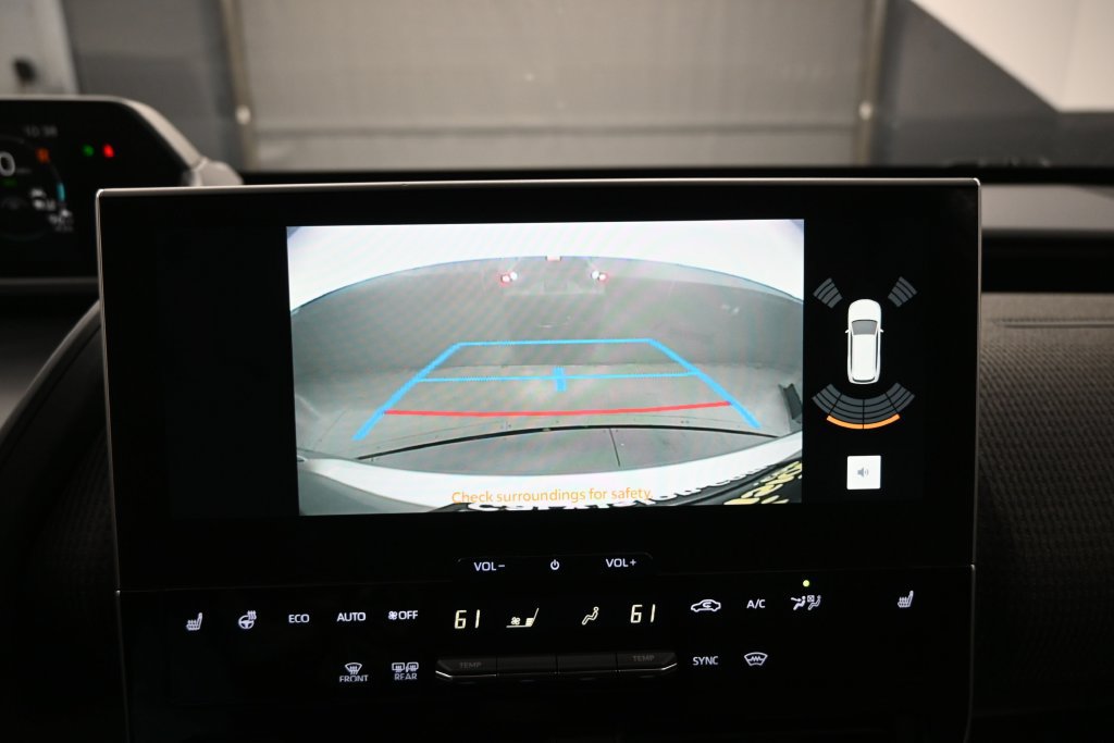 Used 2023 Toyota bZ4X AWD w/ Weather Package image 8