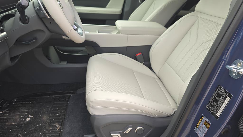 New 2026 Hyundai Santa Fe SEL AWD/4WD image 14