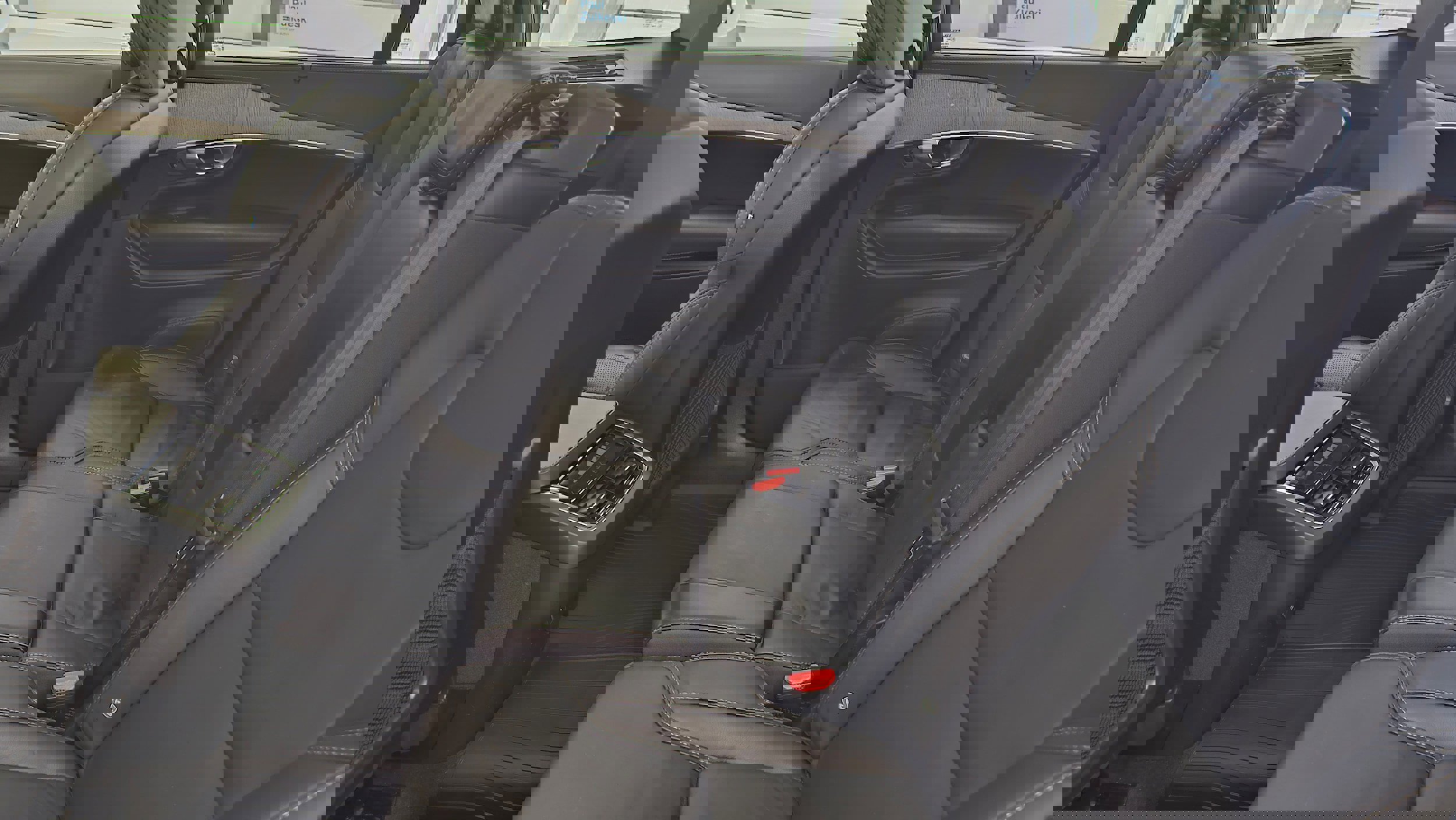 Certified 2022 Volvo XC90 T6 Inscription w/ Climate Package image 17