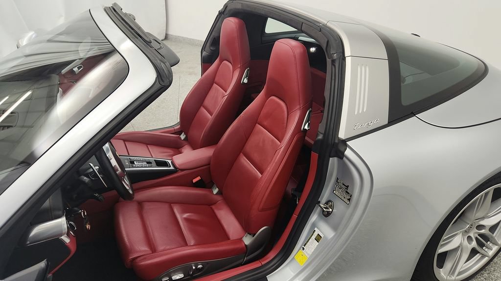 Used 2015 Porsche 911 Targa 4S AWD/4WD image 38
