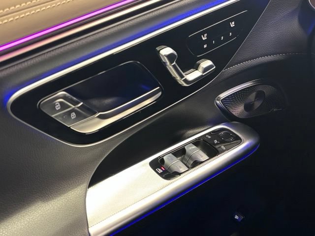 New 2027 Mercedes-Benz EQE 320 4MATIC SUV image 17