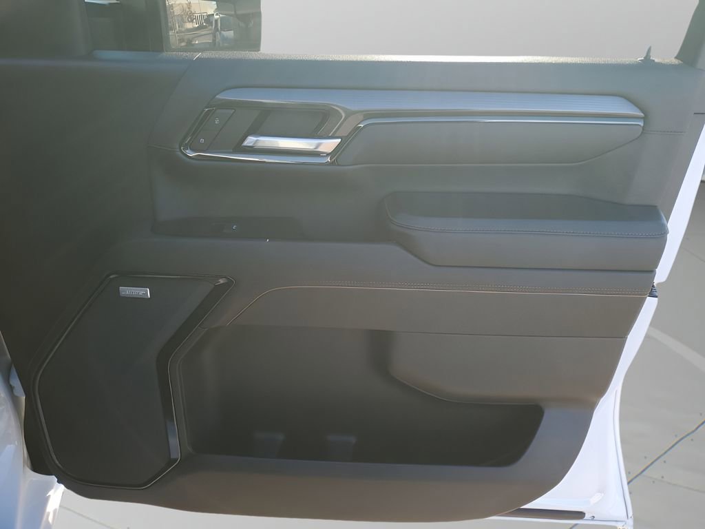 Used 2024 GMC Sierra 2500 AT4 w/ AT4 Premium Plus Package image 13