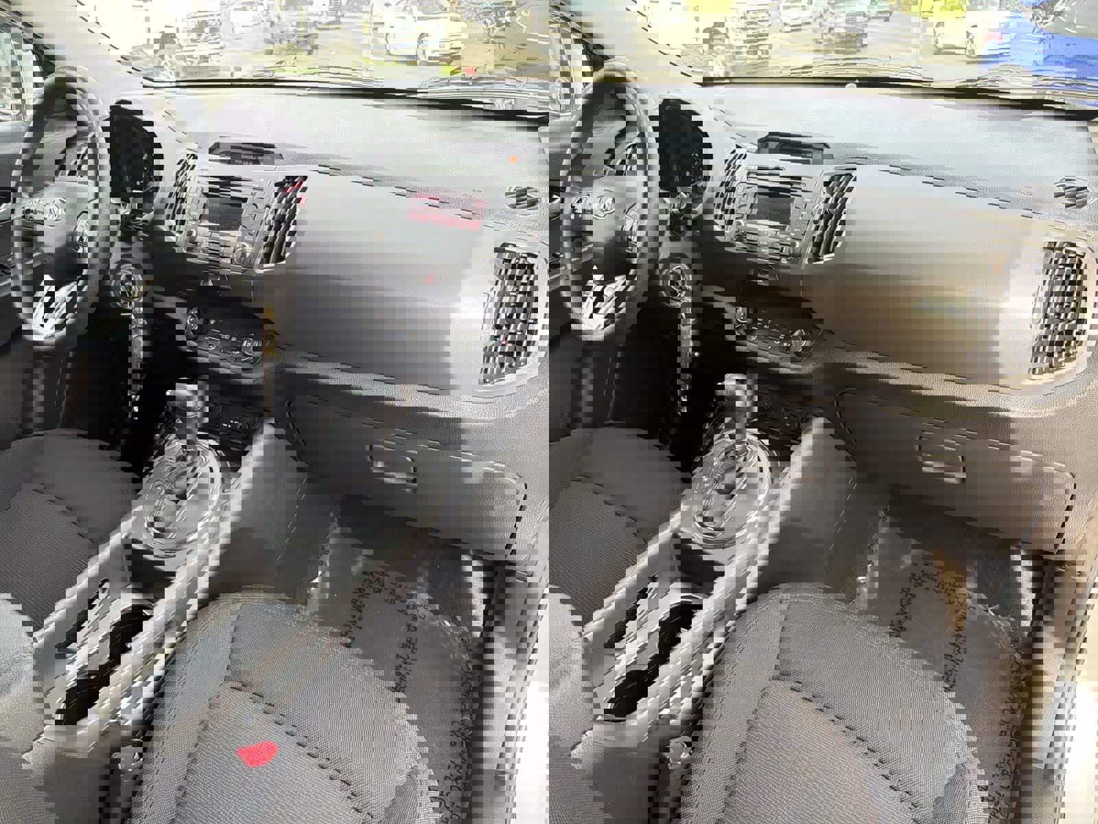 Used 2013 Kia Sportage LX image 32