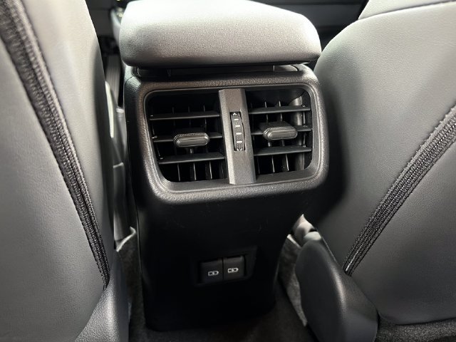 Used 2026 Lexus UX 300h FWD w/ Accessory Package (Z1) image 32