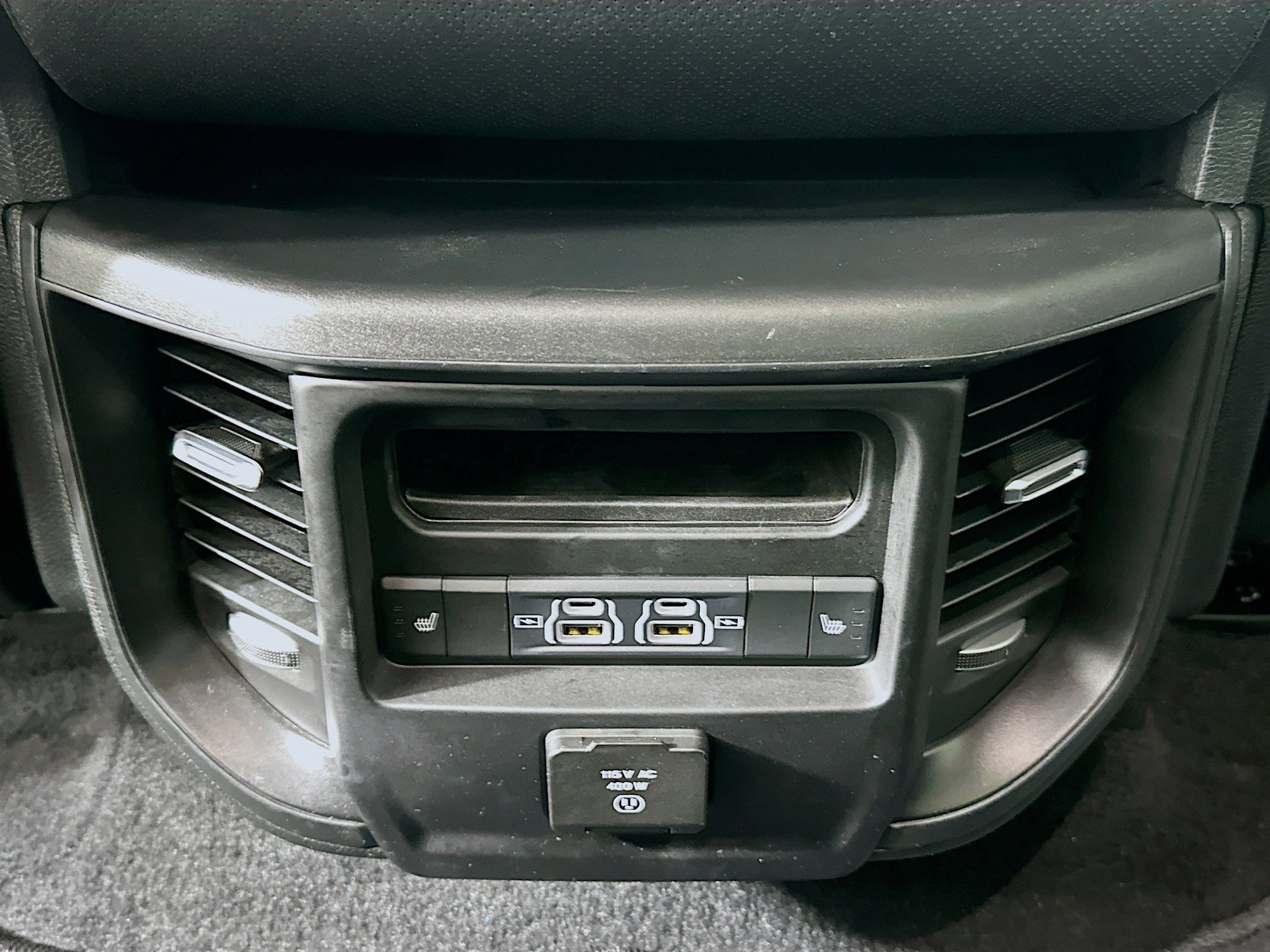 Used 2025 RAM 1500 Laramie image 27