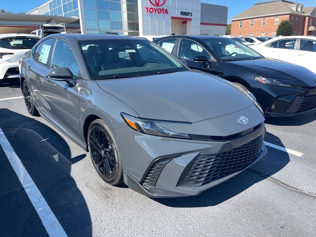 New 2026 Toyota Camry SE