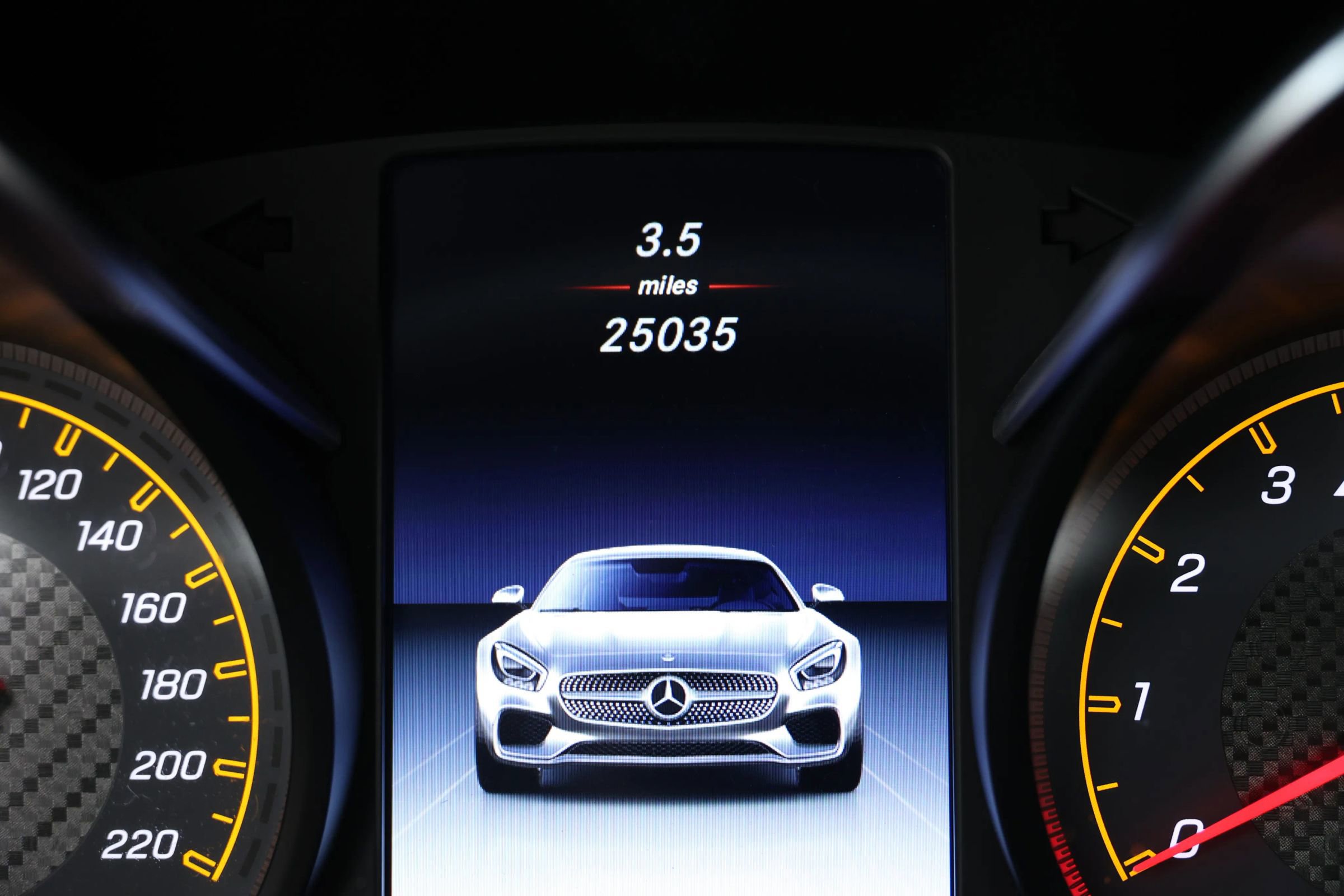 Used 2016 Mercedes-Benz AMG GT S image 31