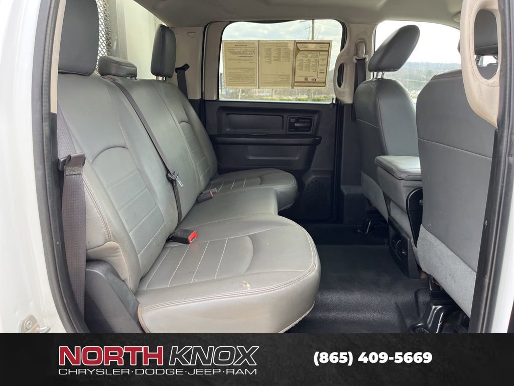 Used 2017 RAM 5500 Tradesman w/ Chrome Appearance Group image 17