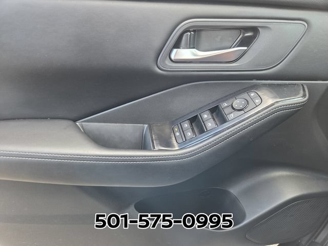 Used 2026 Nissan Rogue SV FWD image 31