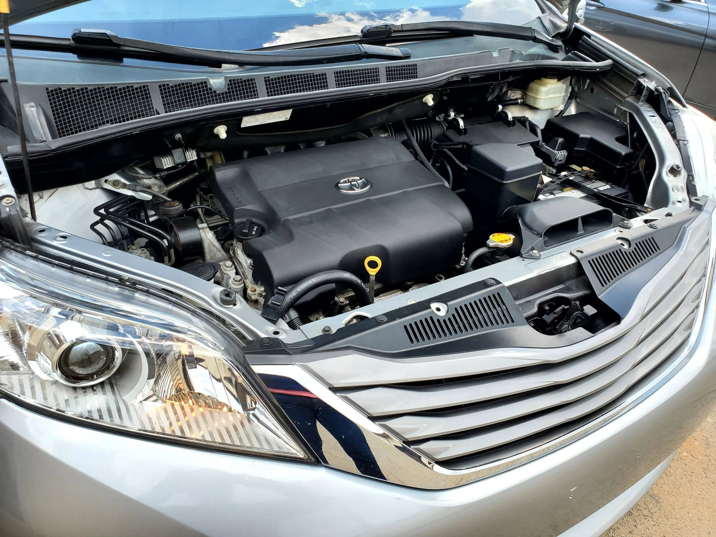 Used 2015 Toyota Sienna XLE FWD image 49