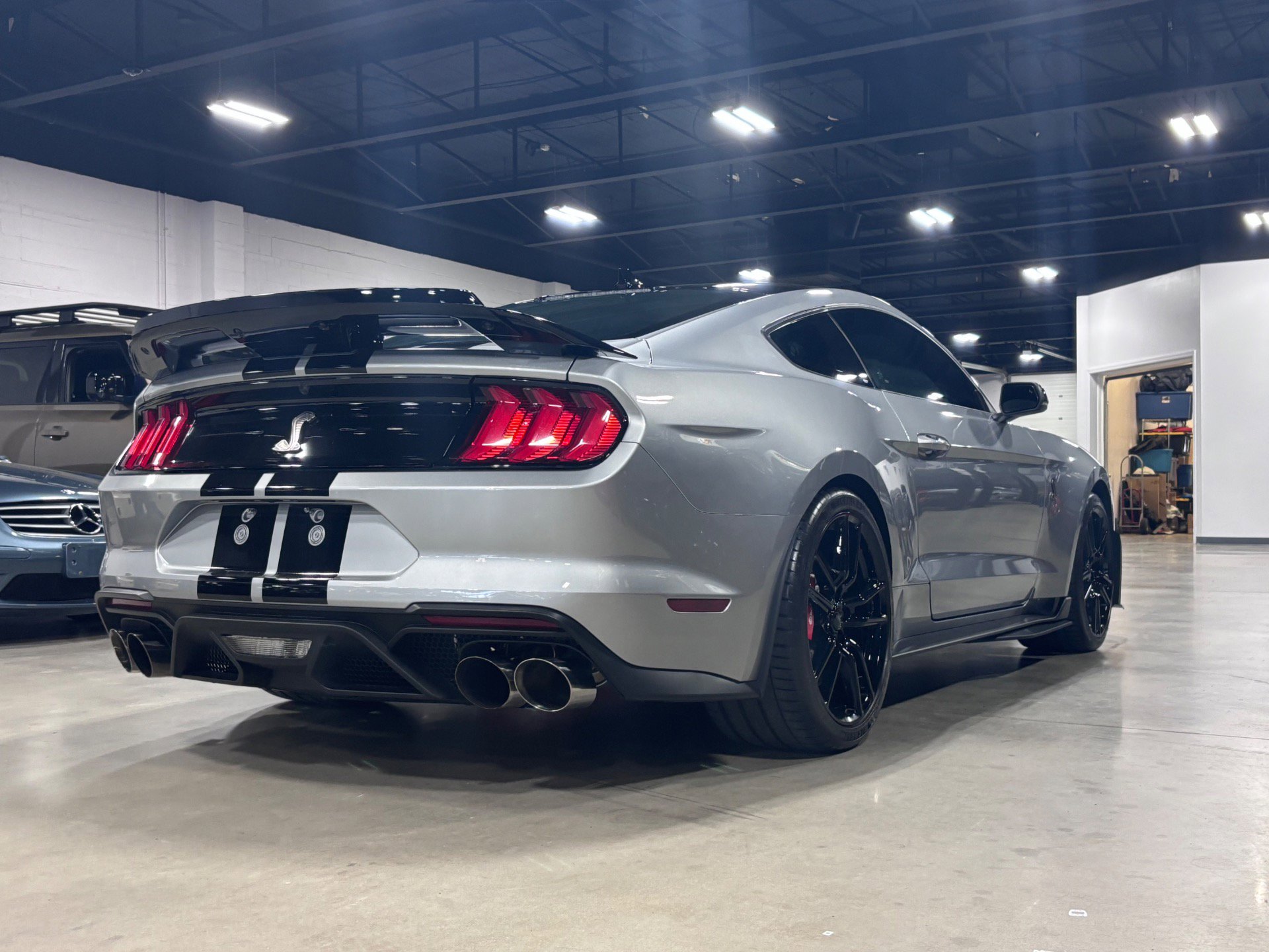 Used 2022 Ford Mustang Shelby GT500 w/ Technology Package image 9