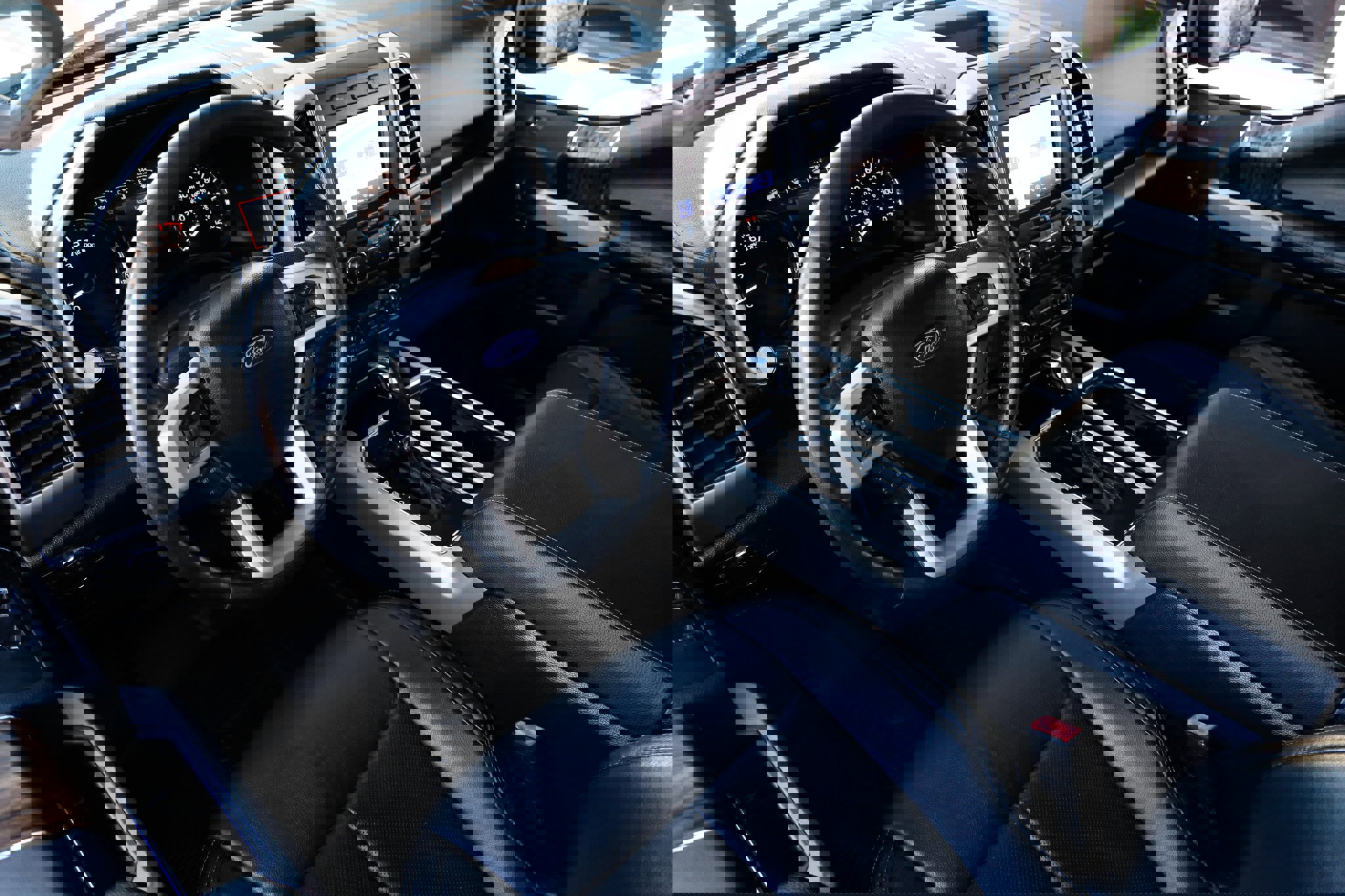 Used 2020 Ford F150 Lariat image 8