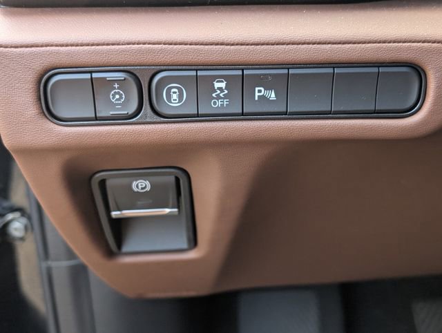 Certified 2024 Acura MDX FWD w/ Technology Package image 36