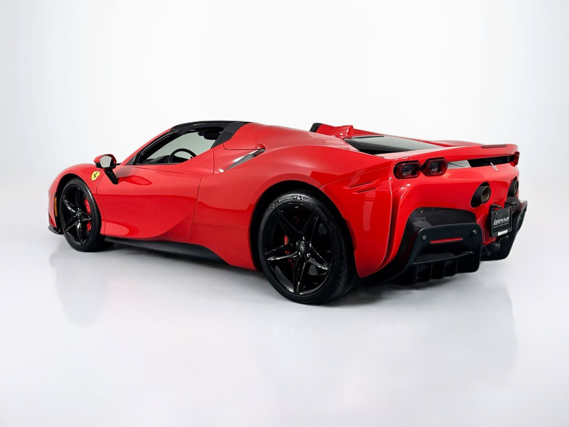 Used 2025 Ferrari SF90 Spider AWD/4WD image 7