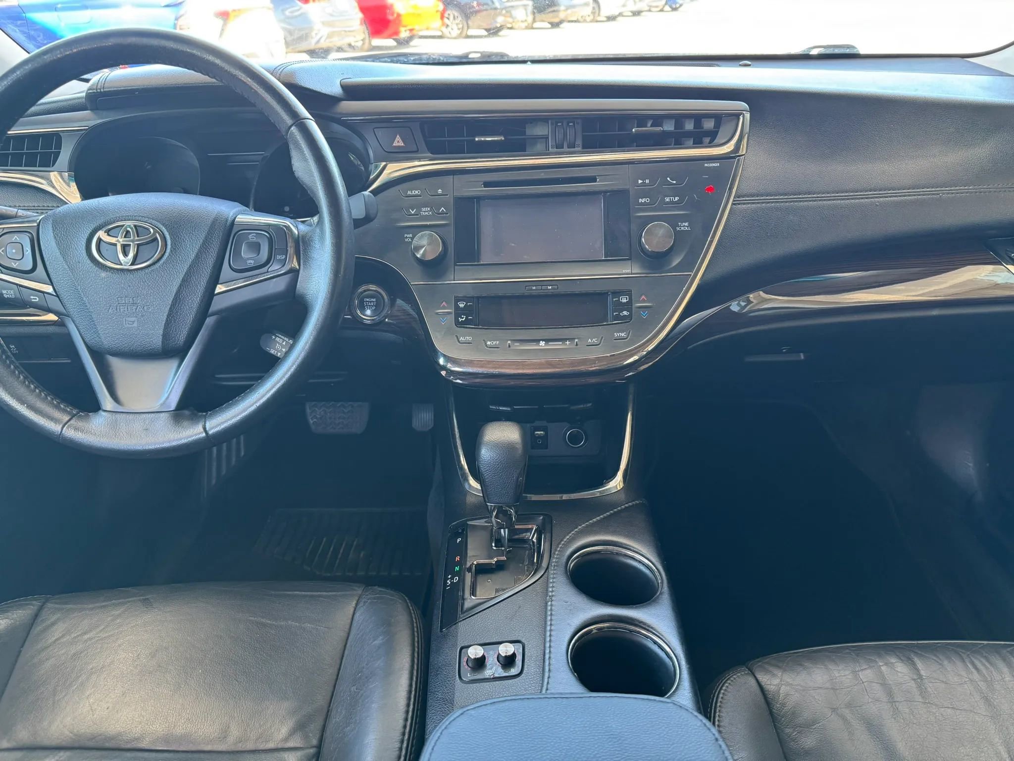 Used 2013 Toyota Avalon XLE FWD image 12