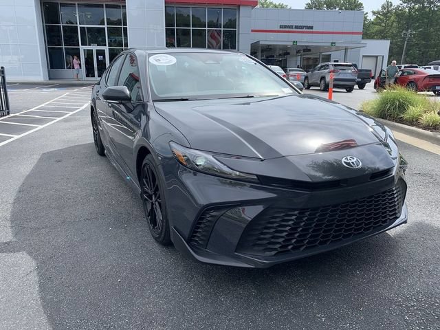 Used 2026 Toyota Camry SE w/ Convenience Package FWD image 2
