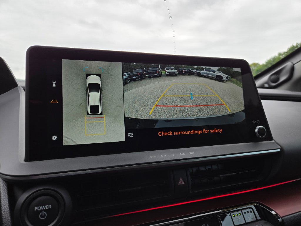 Used 2024 Toyota Prius Prime Premium w/ Advanced Technology Package FWD image 23