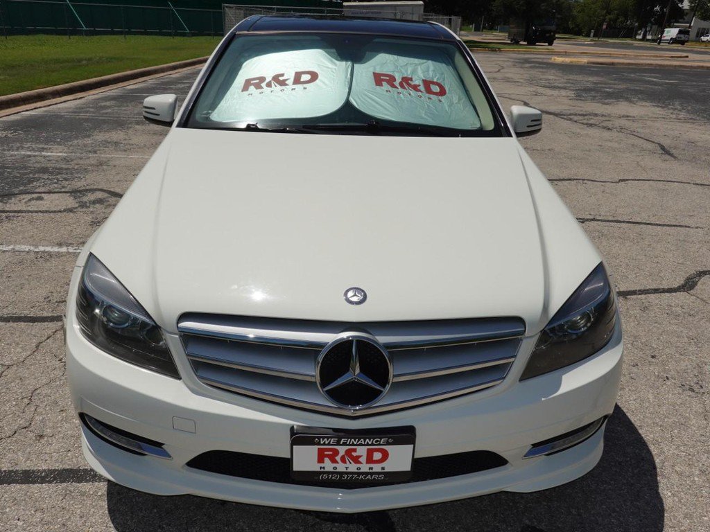 Used 2011 Mercedes-Benz C 300 Sedan image 2