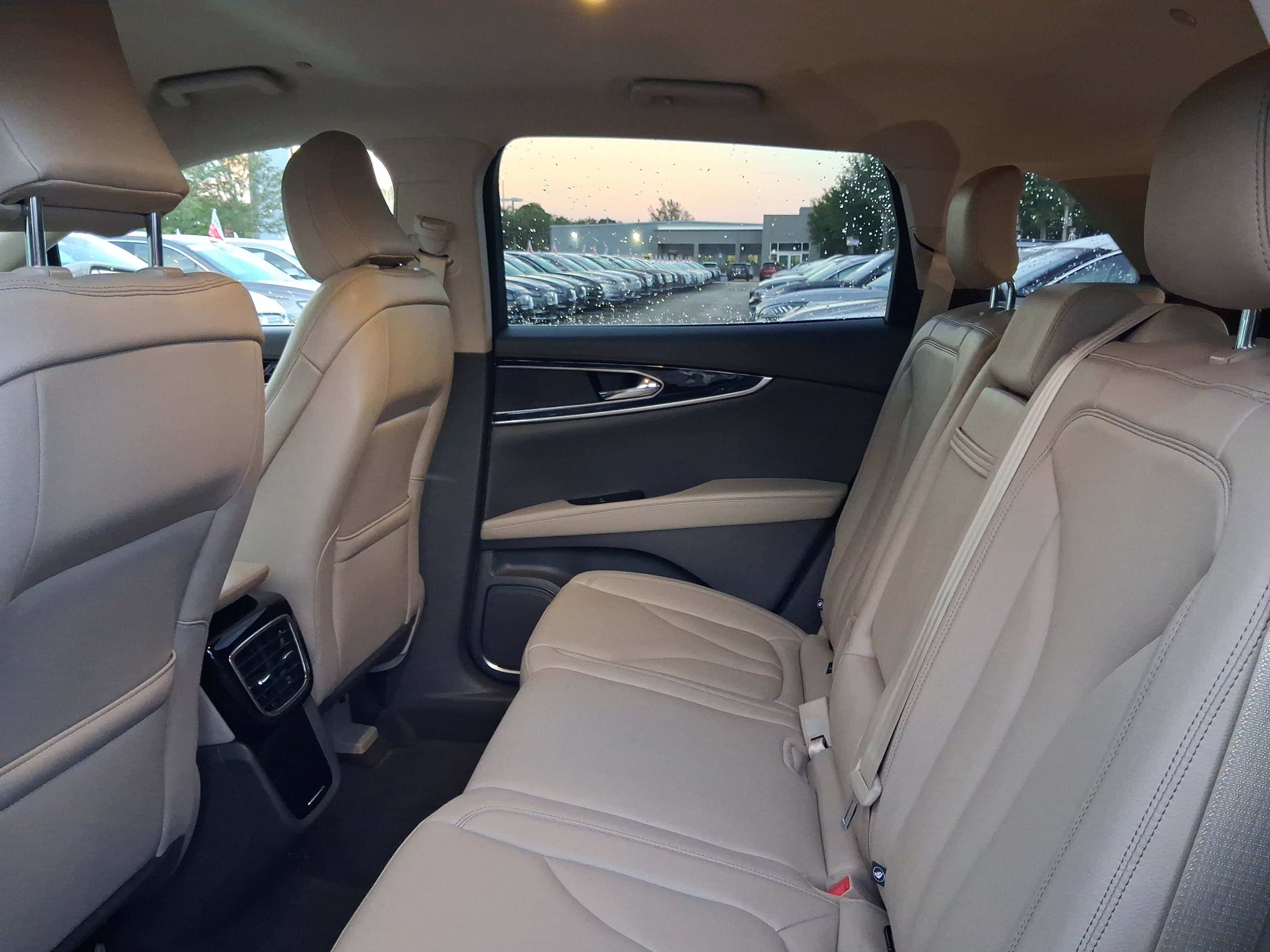Certified 2023 Lincoln Nautilus FWD image 6