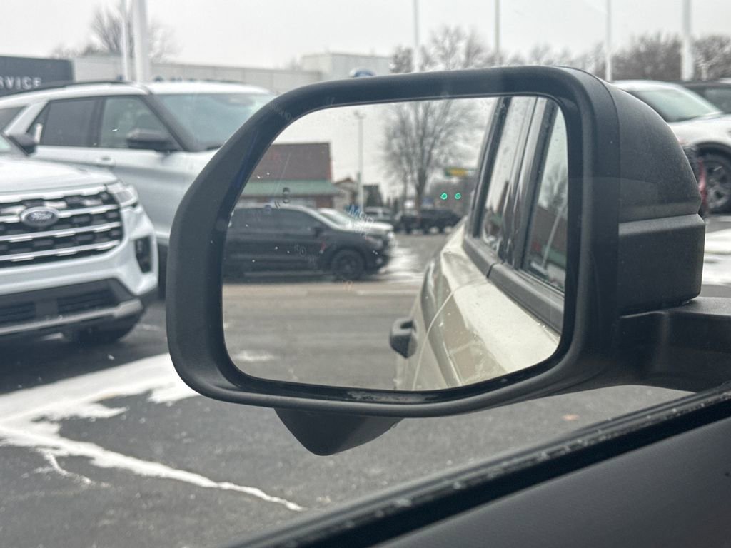 Used 2025 Ford Bronco Sport Badlands image 32