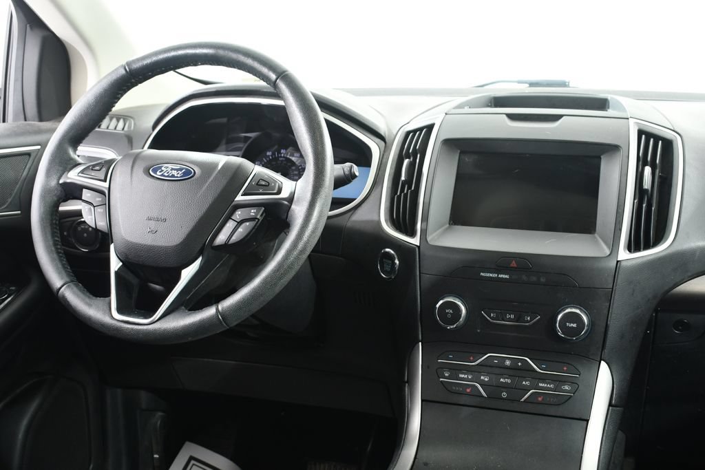 Used 2020 Ford Edge SEL w/ Convenience Package AWD/4WD image 8