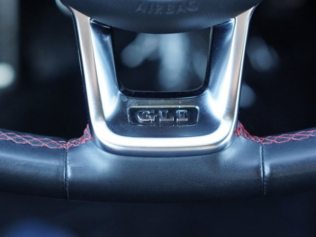Used 2019 Volkswagen Jetta GLI FWD image 17