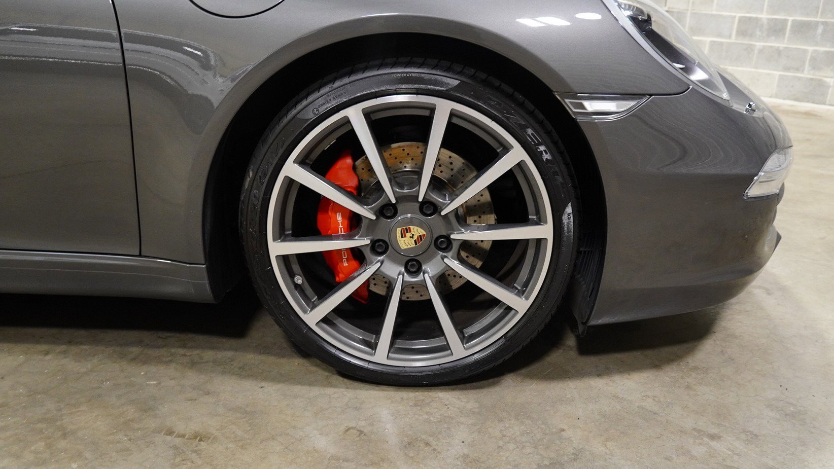 Used 2013 Porsche 911 Carrera S image 31