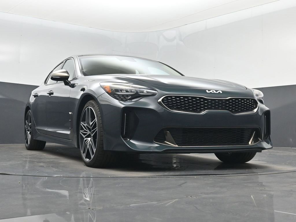 Certified 2022 Kia Stinger GT1 image 42