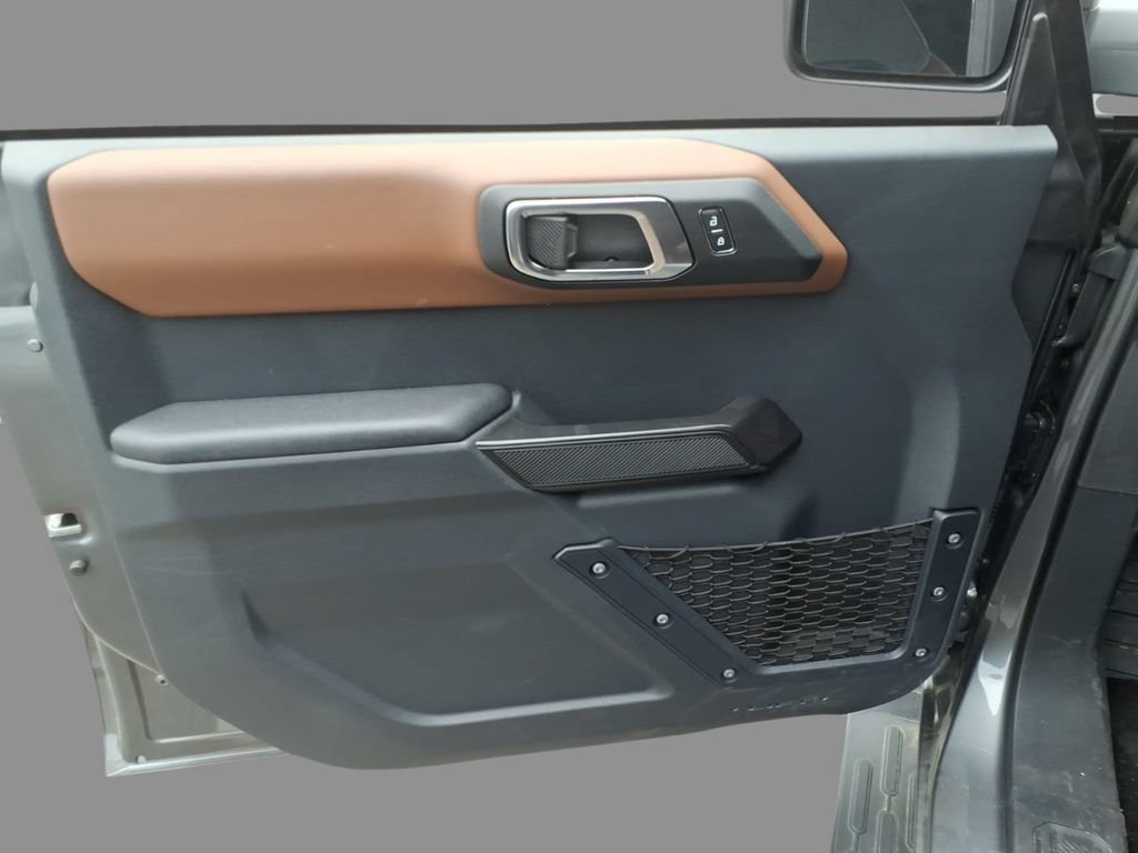 New 2024 Ford Bronco Outer Banks AWD/4WD image 15