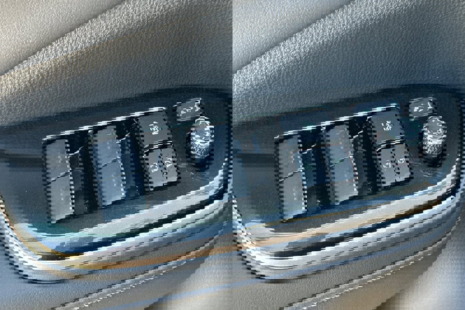 New 2026 Toyota Crown Limited image 11
