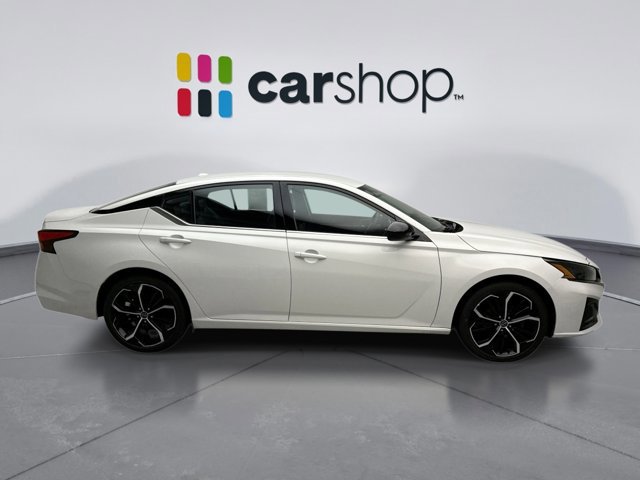 Used 2024 Nissan Altima 2.5 SR image 6