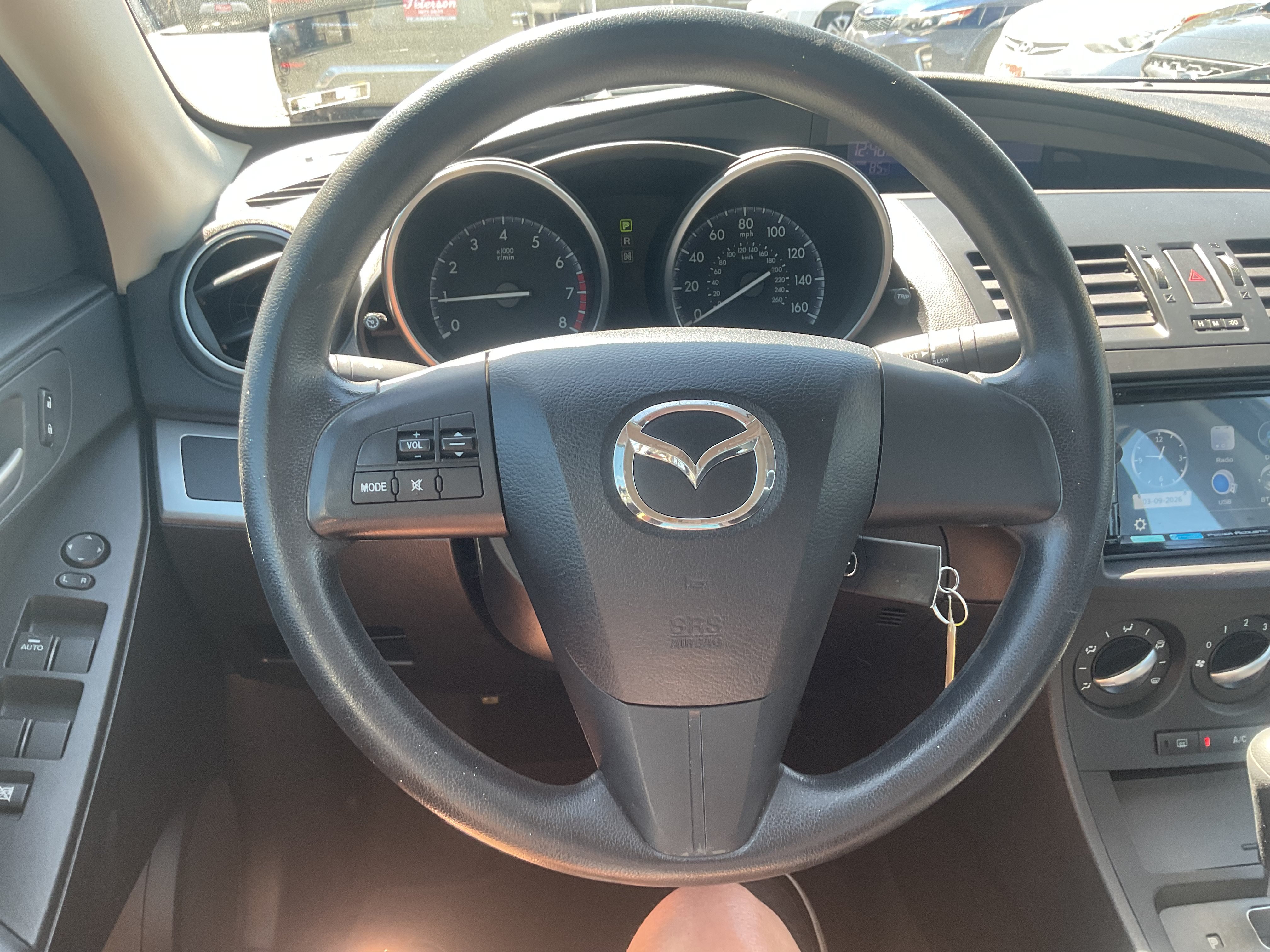 Used 2012 MAZDA MAZDA3 i Sport FWD image 17