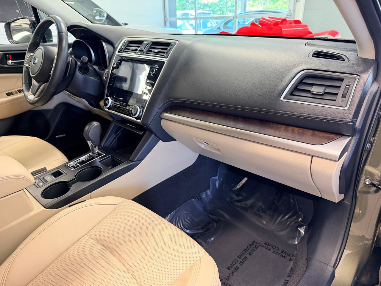 Used 2018 Subaru Outback 2.5i Limited AWD/4WD image 26