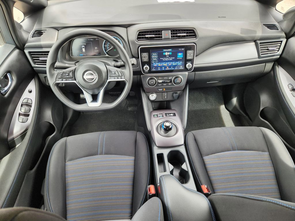 Used 2025 Nissan Leaf S FWD image 23