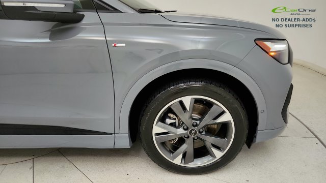 Used 2024 Audi Q4 e-tron Premium Plus w/ Premium Plus AWD/4WD image 23
