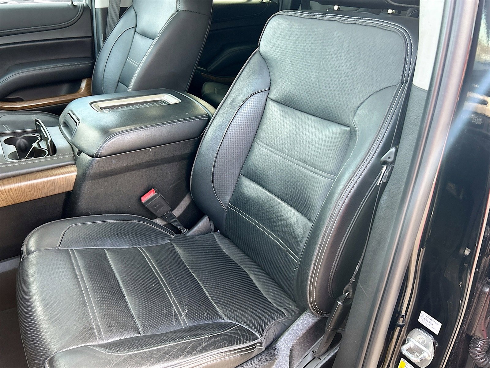 Used 2019 GMC Yukon XL Denali w/ Open Road Package image 20