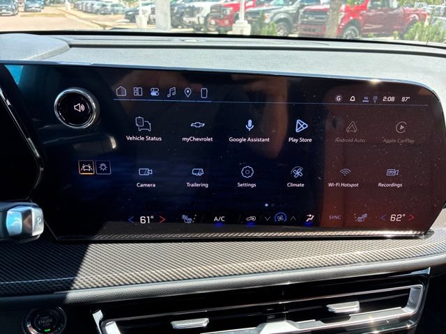 New 2027 Chevrolet Traverse Z71 w/ Driver Confidence Package AWD/4WD image 11