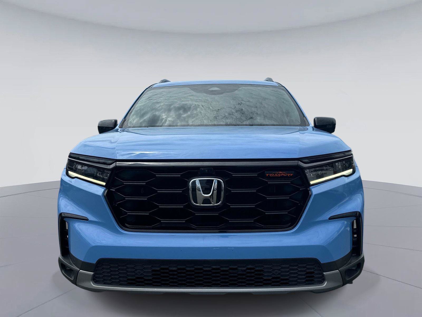 Used 2023 Honda Pilot TrailSport image 9