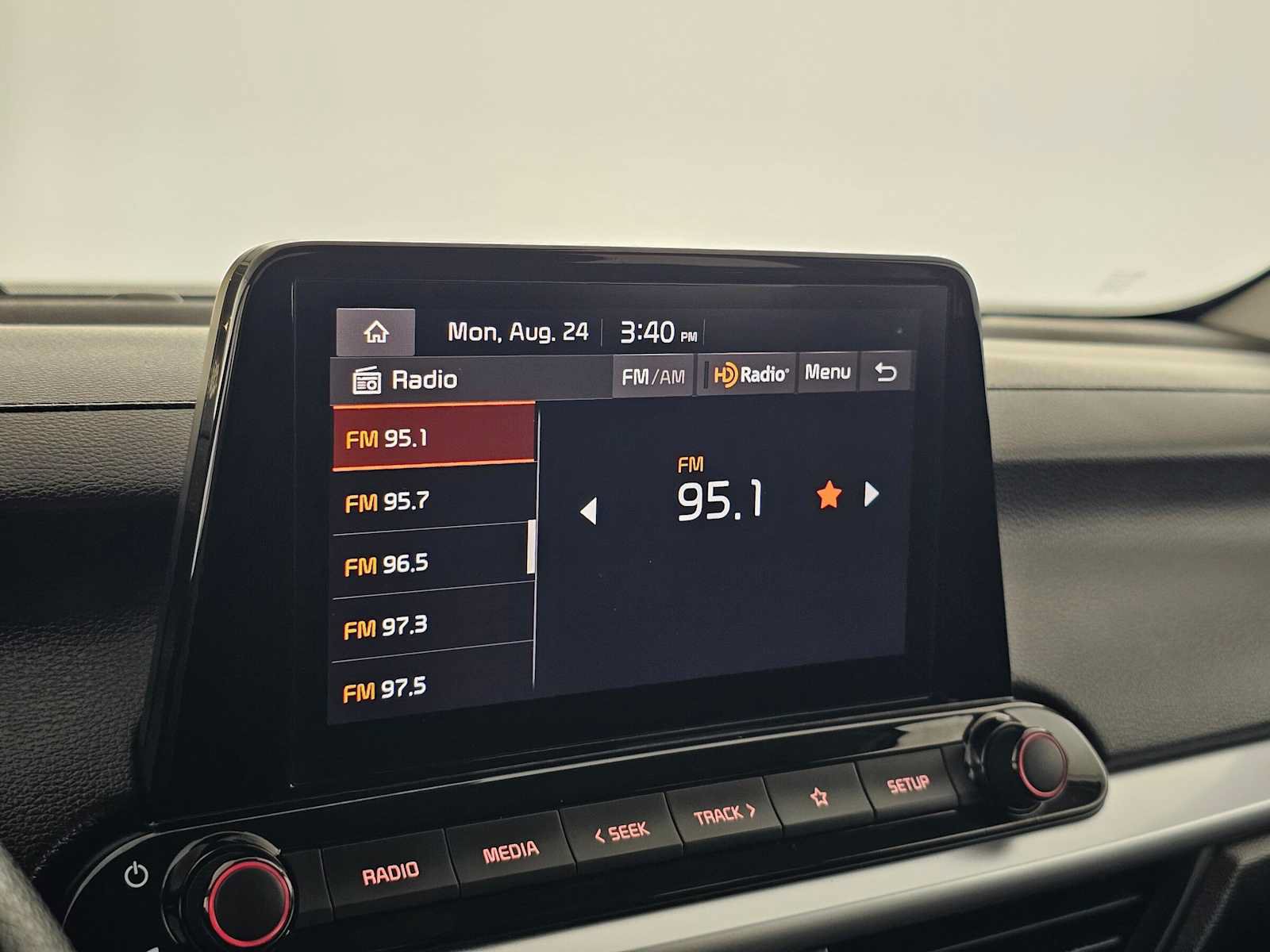 Used 2023 Kia Forte LXS w/ LXS Technology Package FWD image 26