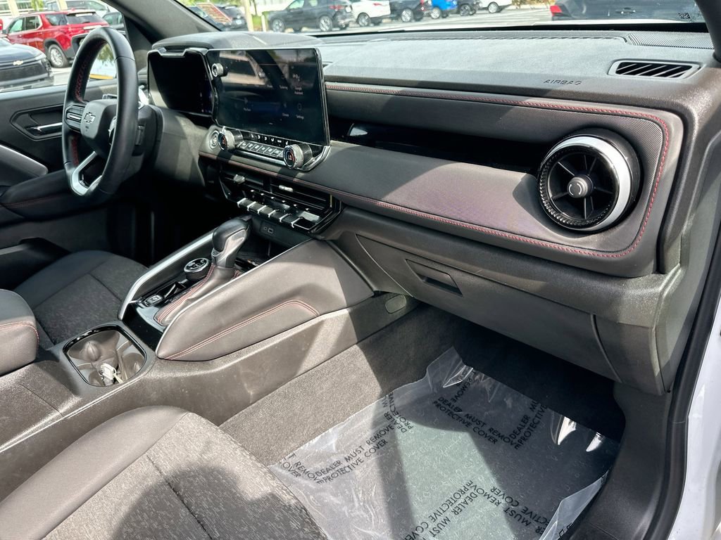 Used 2023 Chevrolet Colorado Z71 w/ Z71 Convenience Package 2 image 27