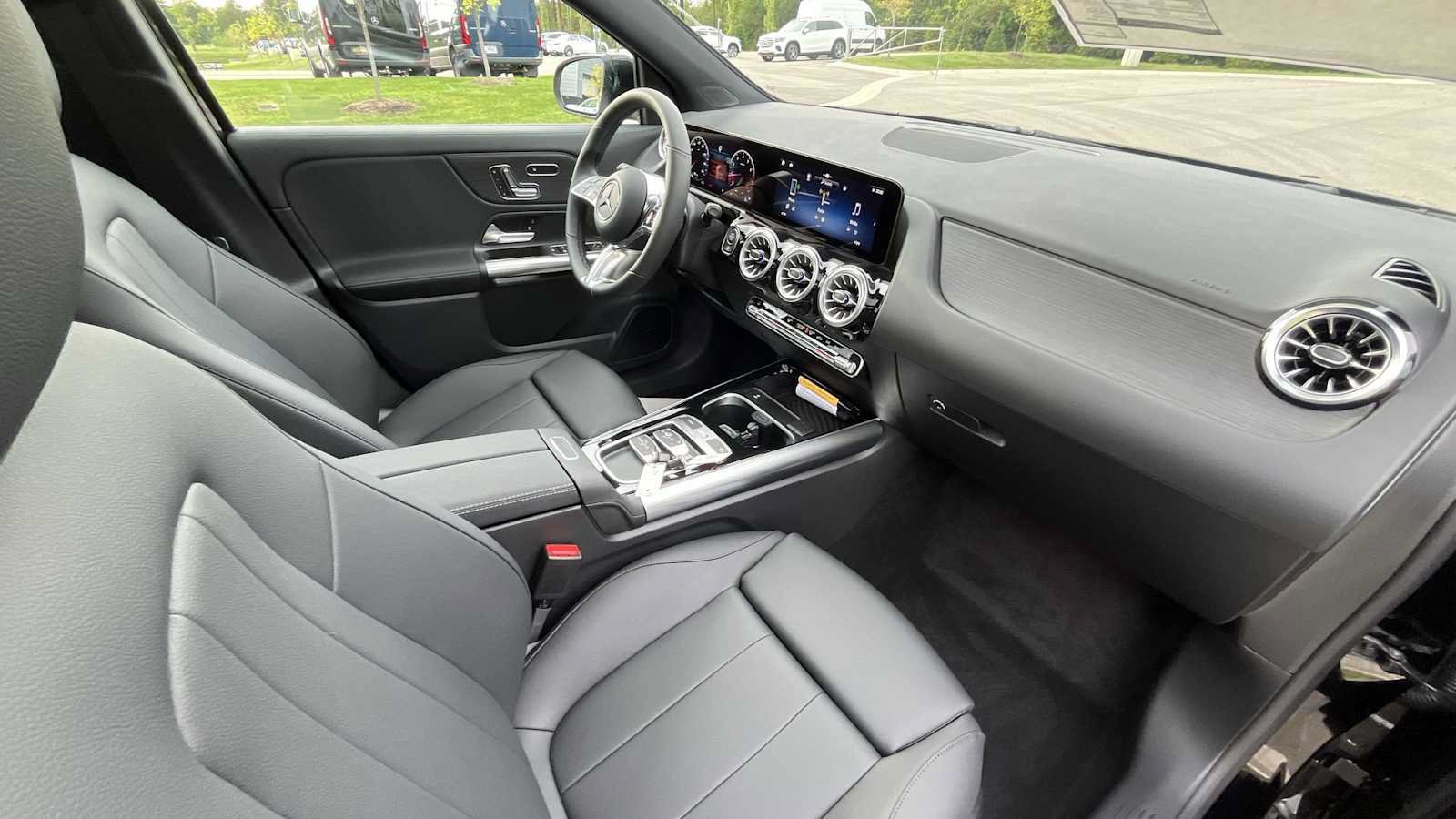 New 2026 Mercedes-Benz GLA 250 4MATIC image 10