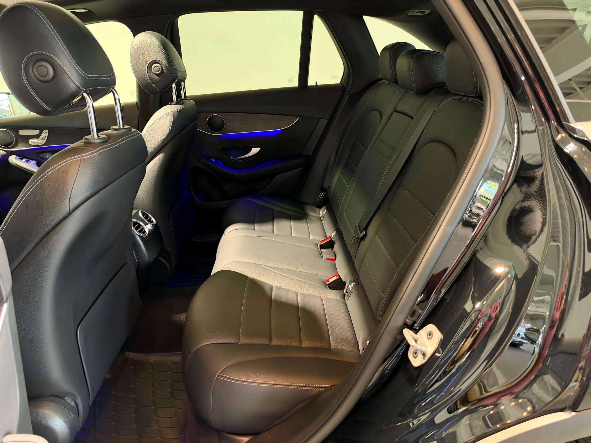 Used 2022 Mercedes-Benz GLC 300 4MATIC image 31