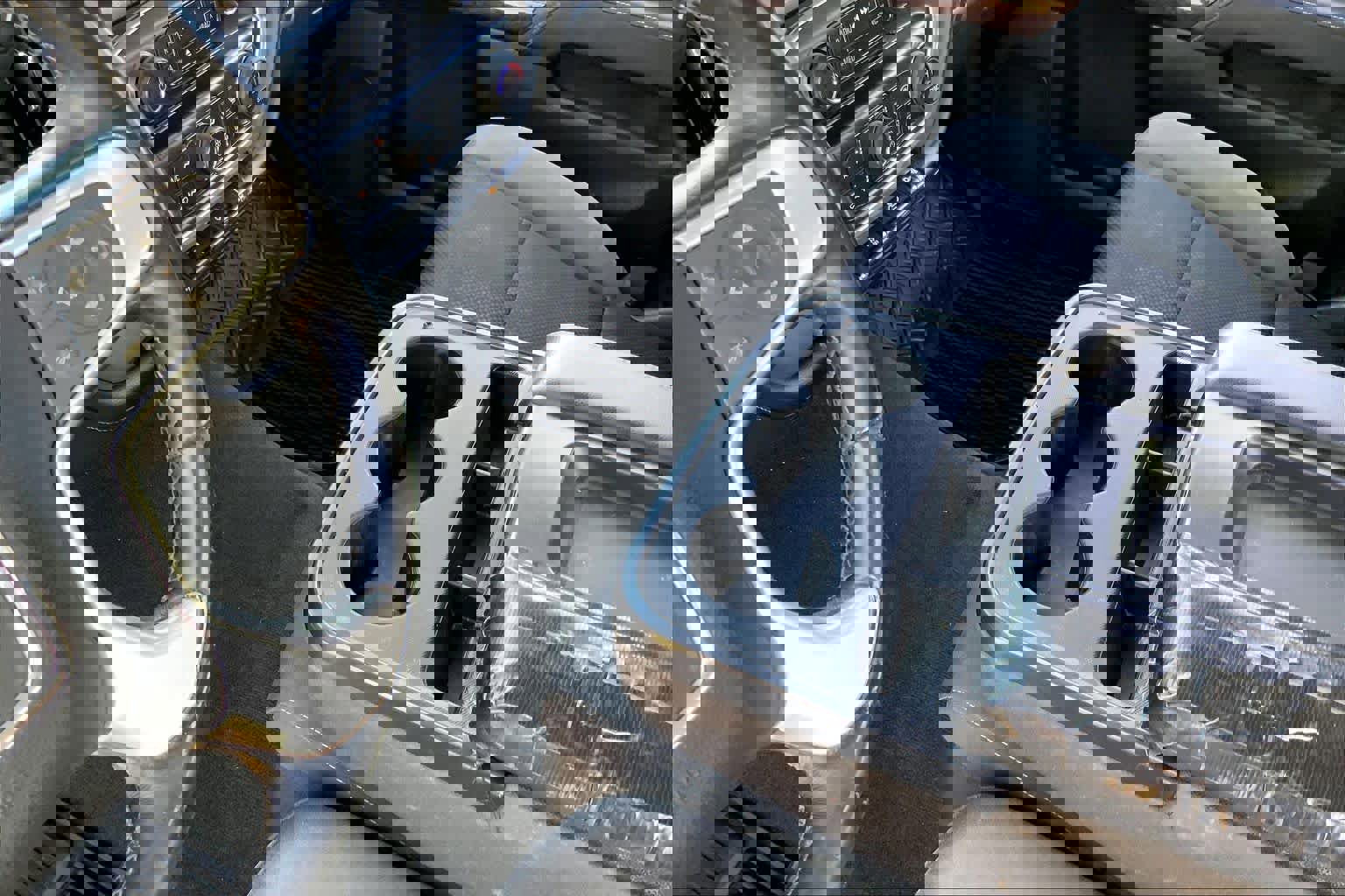 Used 2014 GMC Sierra 1500 SLE w/ SLE Value Package image 16