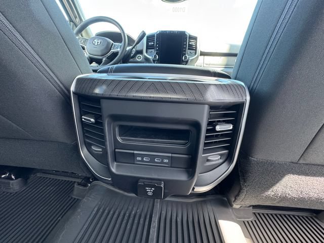 New 2026 RAM 2500 Big Horn AWD/4WD image 33
