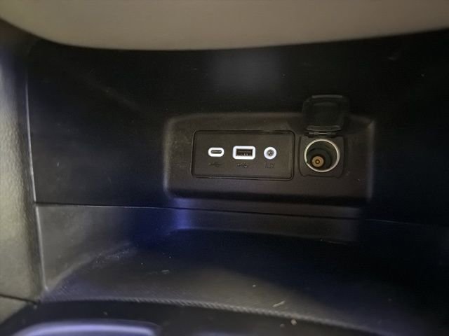 Used 2020 Chevrolet Equinox LS w/ LS Convenience Package image 25