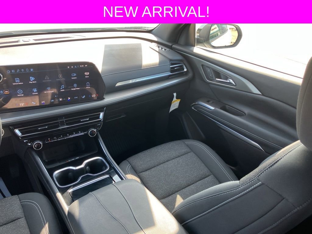 Used 2024 Chevrolet Traverse LT w/ LPO, Floor Liner Package image 24