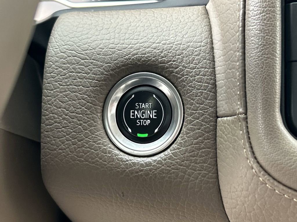 Used 2023 GMC Yukon XL Denali w/ Max Trailering Package AWD/4WD image 17