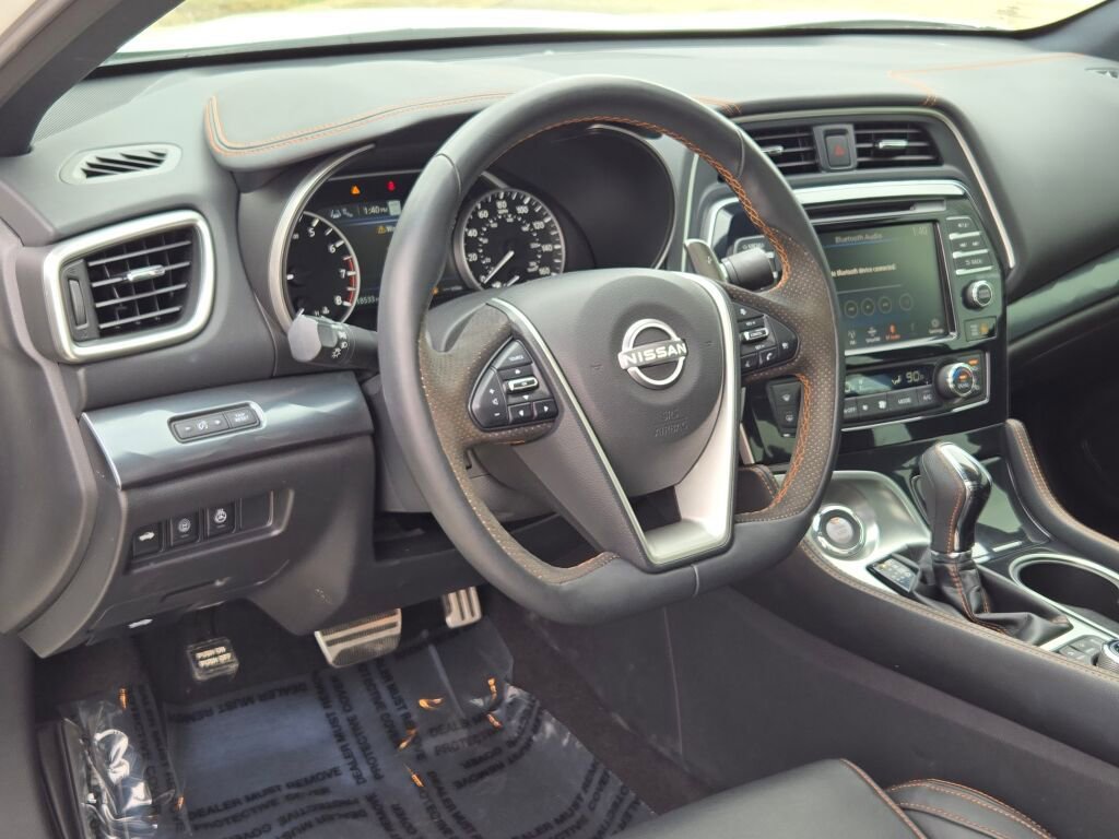 Used 2023 Nissan Maxima SR w/ Sport Mat Group image 21