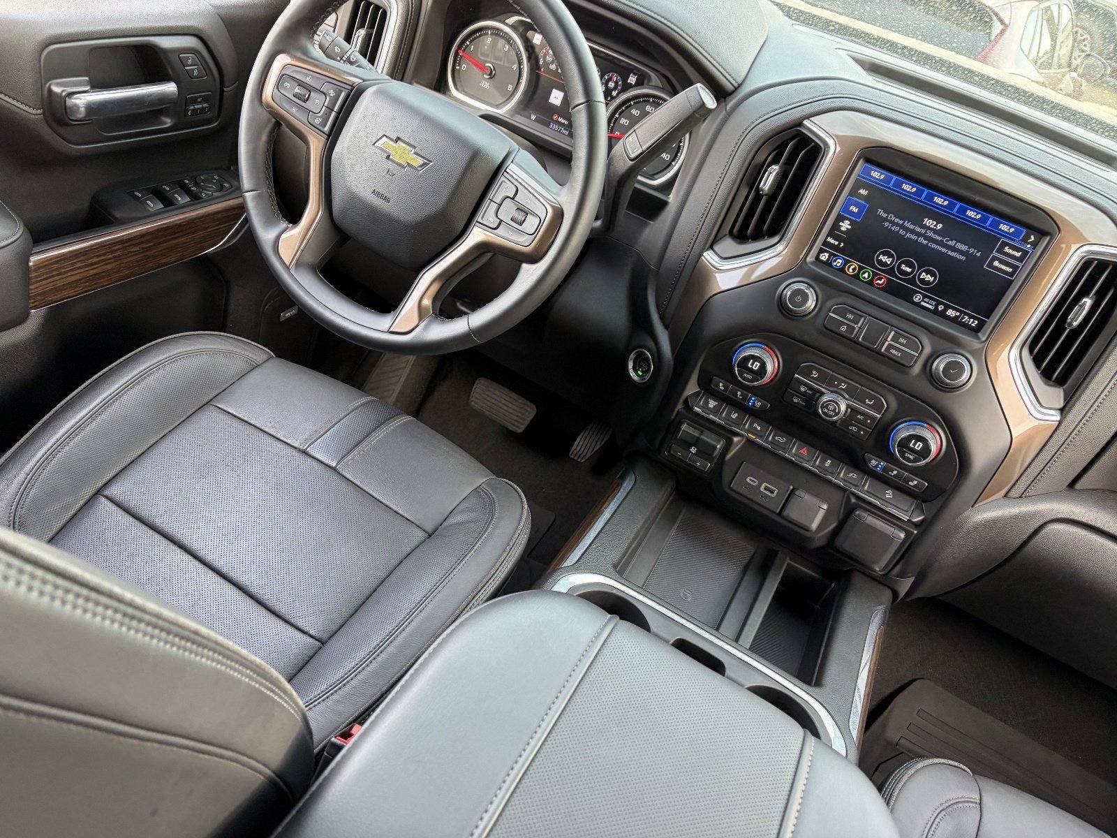 Certified 2023 Chevrolet Silverado 2500 High Country w/ Z71 Off-Road Package AWD/4WD image 15