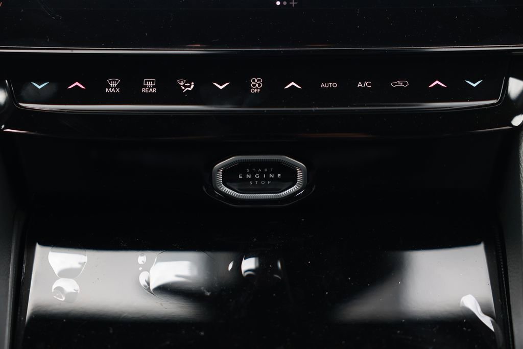 New 2026 Jeep Grand Cherokee Limited w/ MOPAR Finishing Package image 25